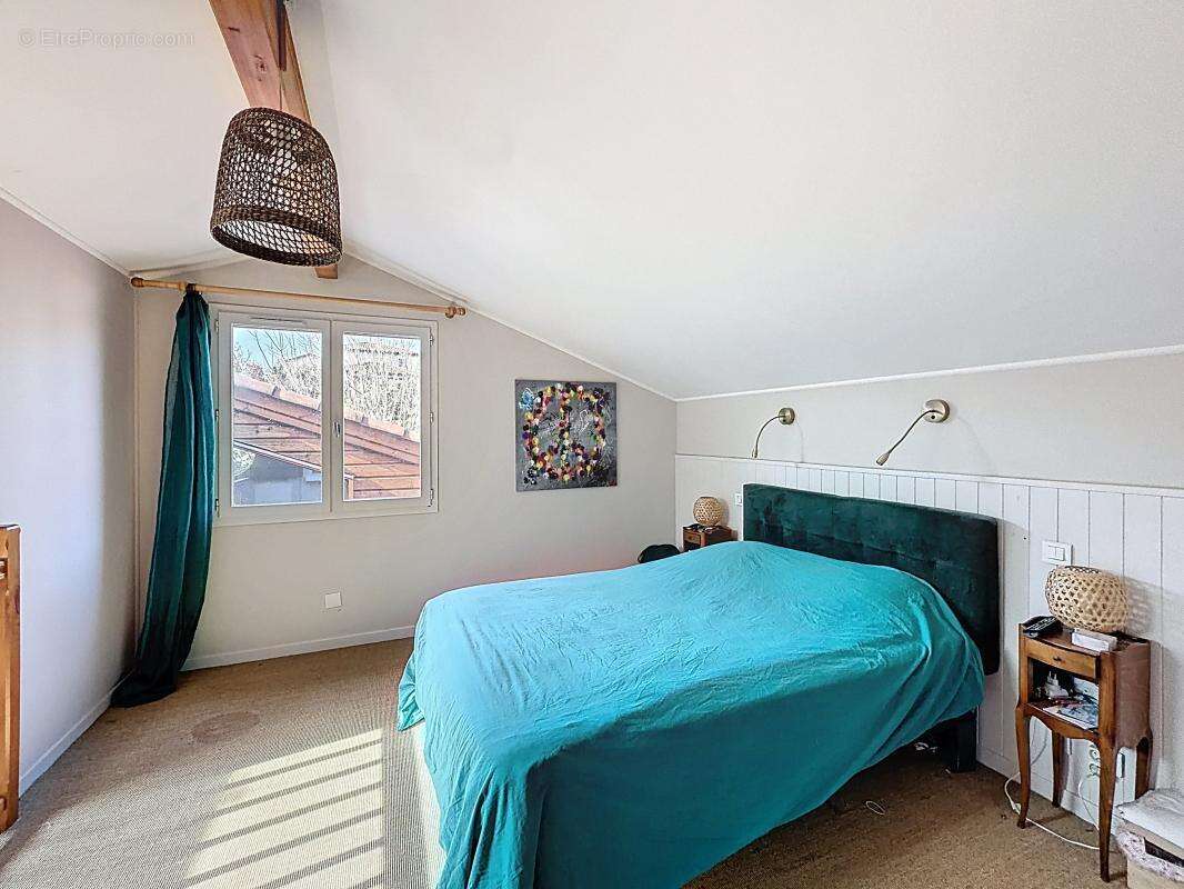 Maison à CHAZAY-D'AZERGUES