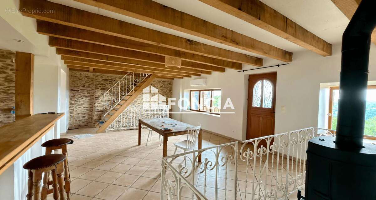 Maison à CLAIRVAUX-D'AVEYRON