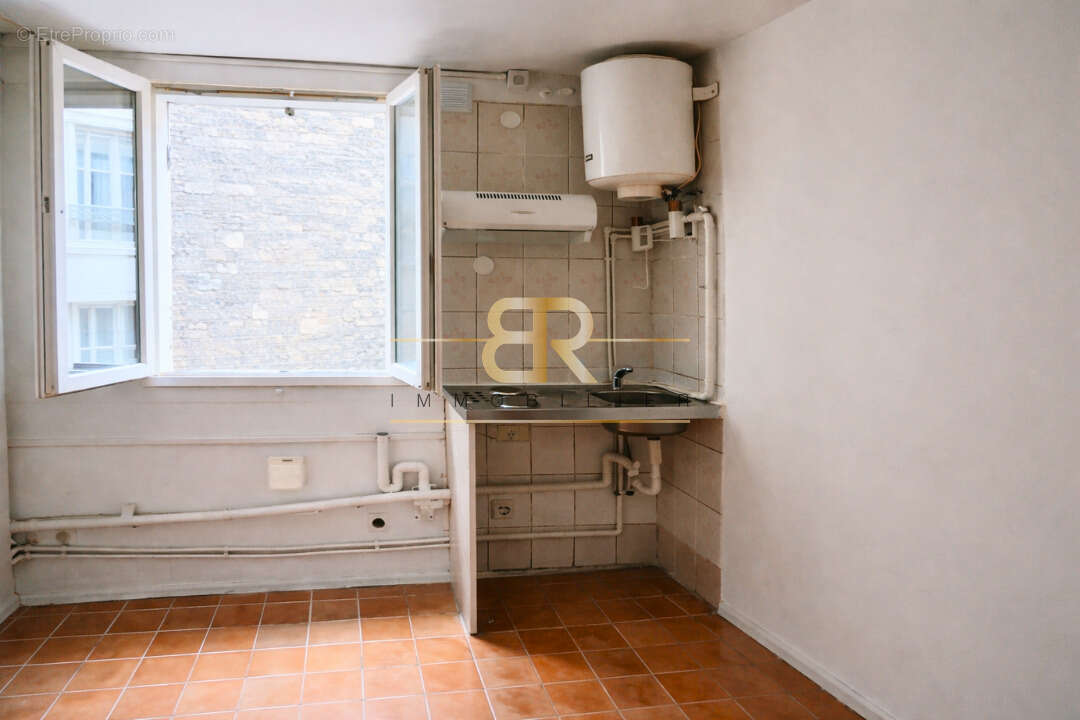 Appartement à PARIS-9E