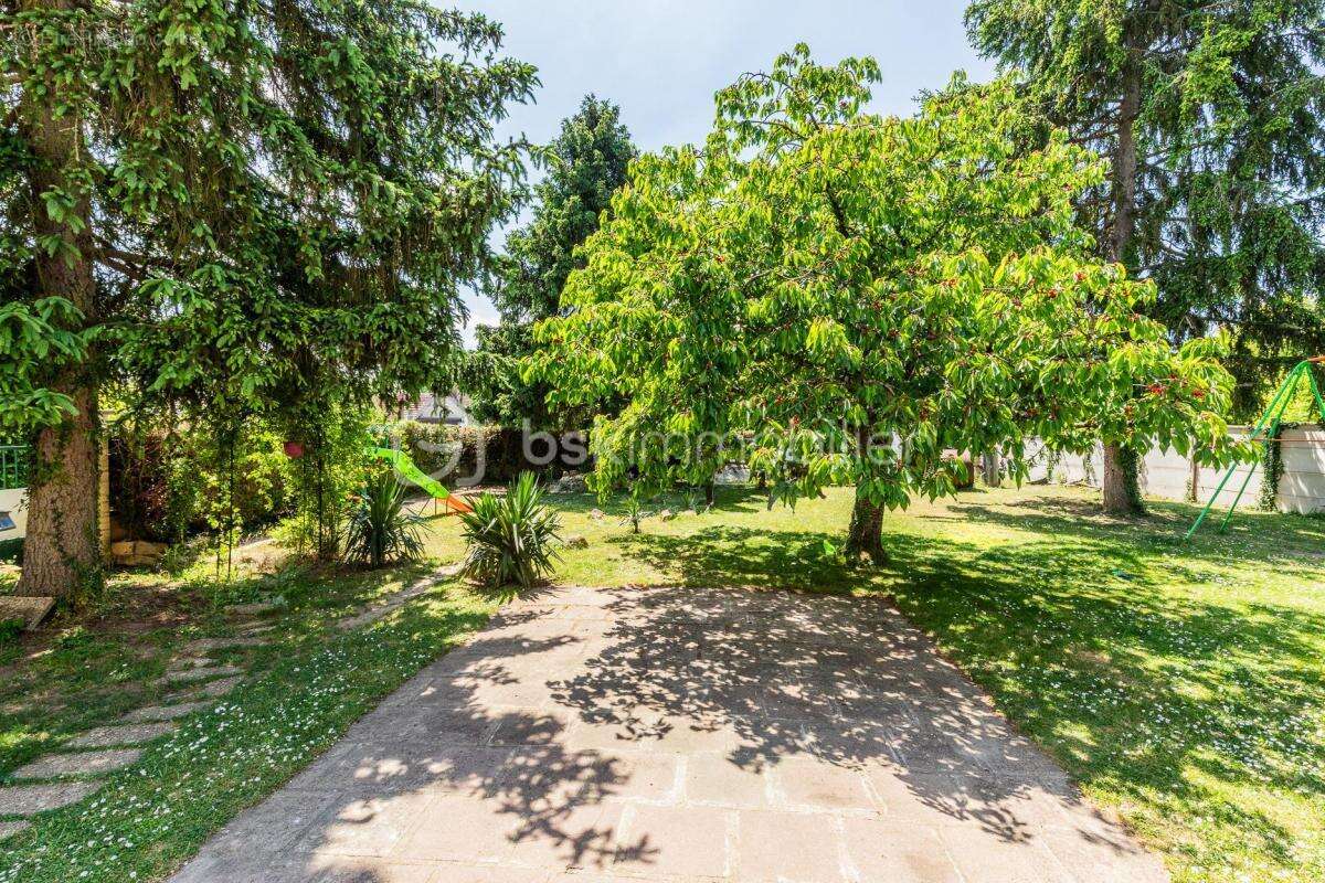 Maison à BOUTIGNY-SUR-ESSONNE