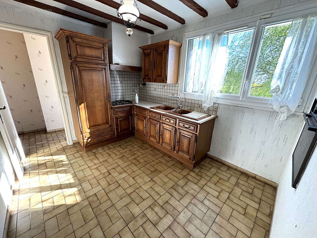 Maison à SAINTE-GENEVIEVE