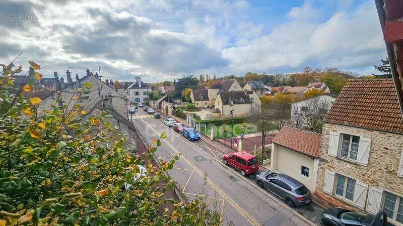 Maison à MORIGNY-CHAMPIGNY