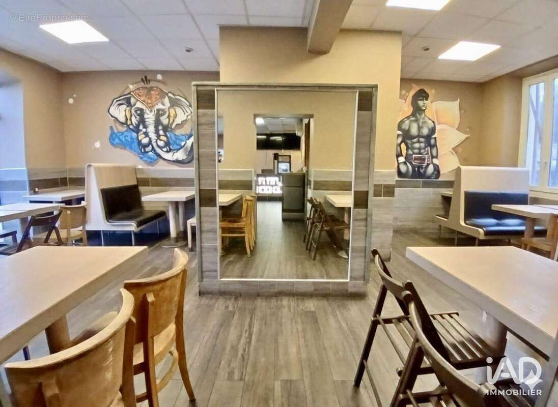 Photo 4 - Commerce à MELUN