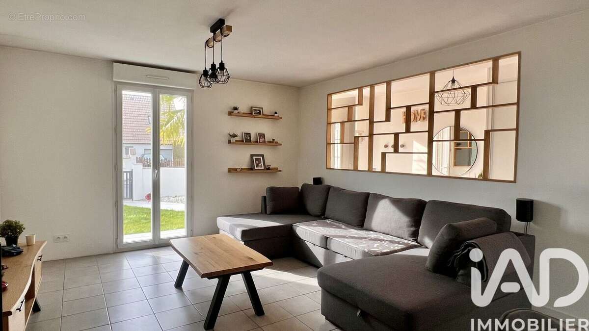 Photo 3 - Maison à BOISSY-LE-CHATEL