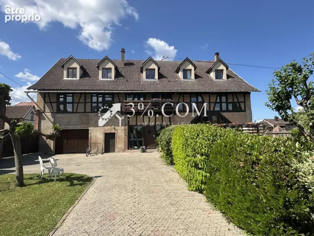 3%COM Demeure de charme 290m2 - 5 chambres - 4 salles de bai - photo 1