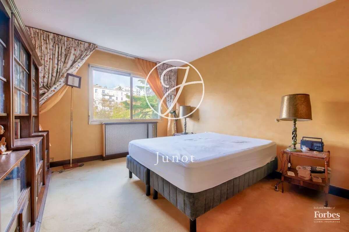 Appartement à SAINT-CLOUD
