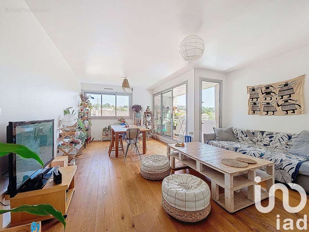 Photo 2 - Appartement à L'HAY-LES-ROSES