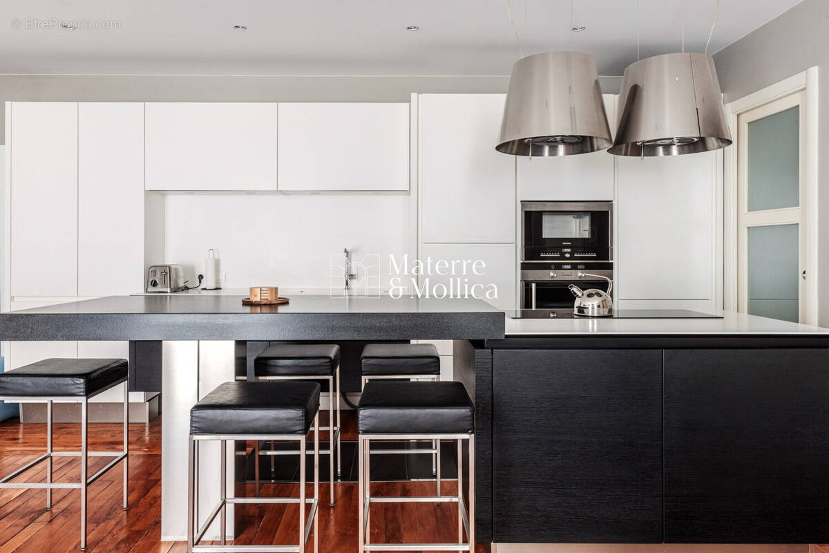 Appartement à PARIS-6E