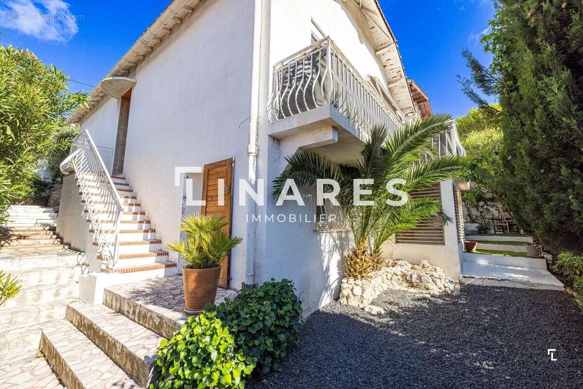 Maison à MARSEILLE-7E