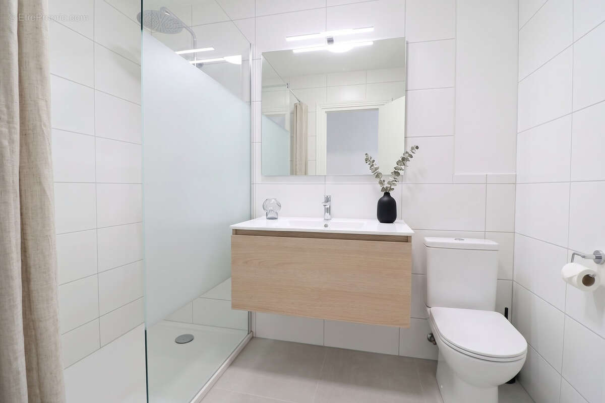 Appartement à FONTENAY-LE-FLEURY