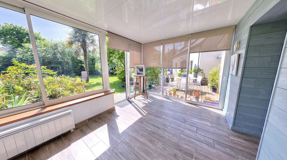 Fouesnant, jolie maison rénovée, 3 chambres, sur un terrain paysagé de 1500 m², à 1.4 km de la plage ! - photo 6