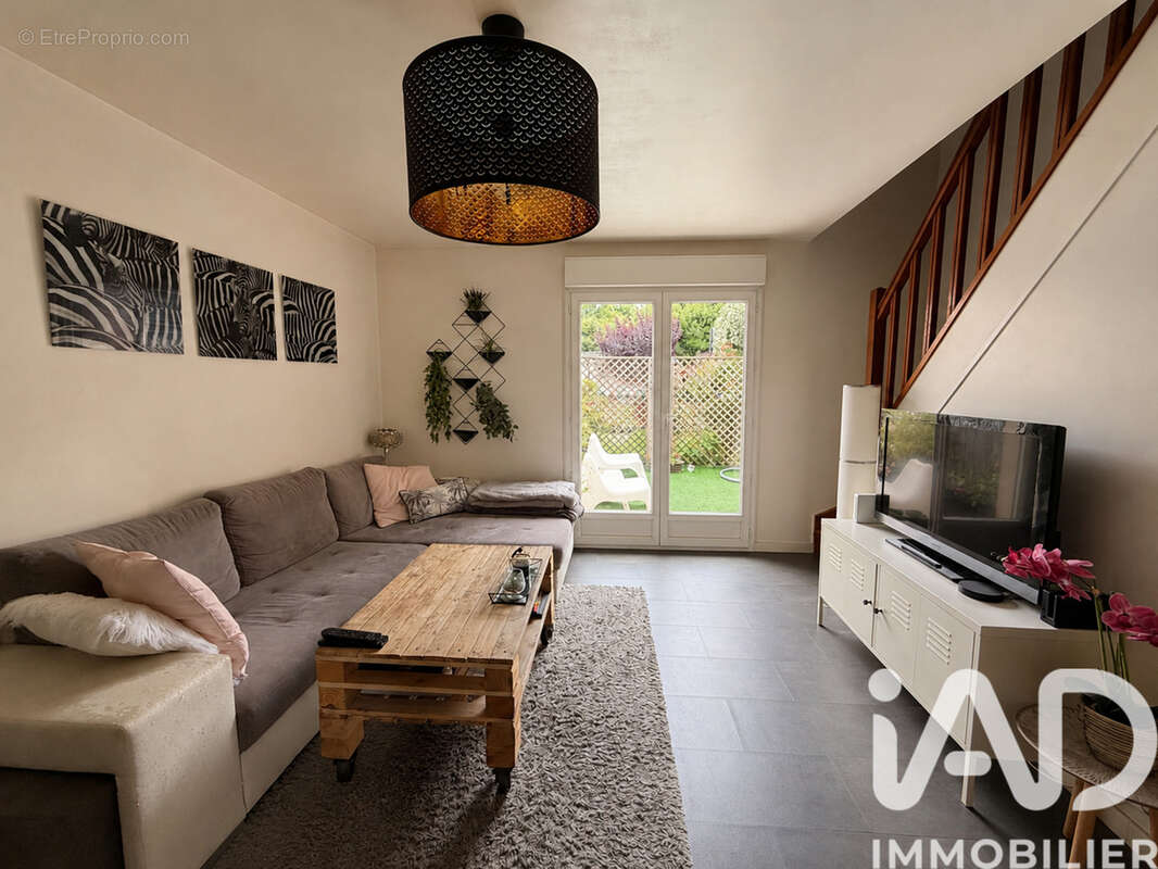 Photo 5 - Appartement à JUVISY-SUR-ORGE