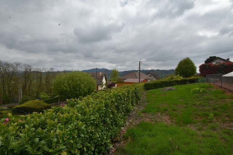 Maison à LA CLAYETTE