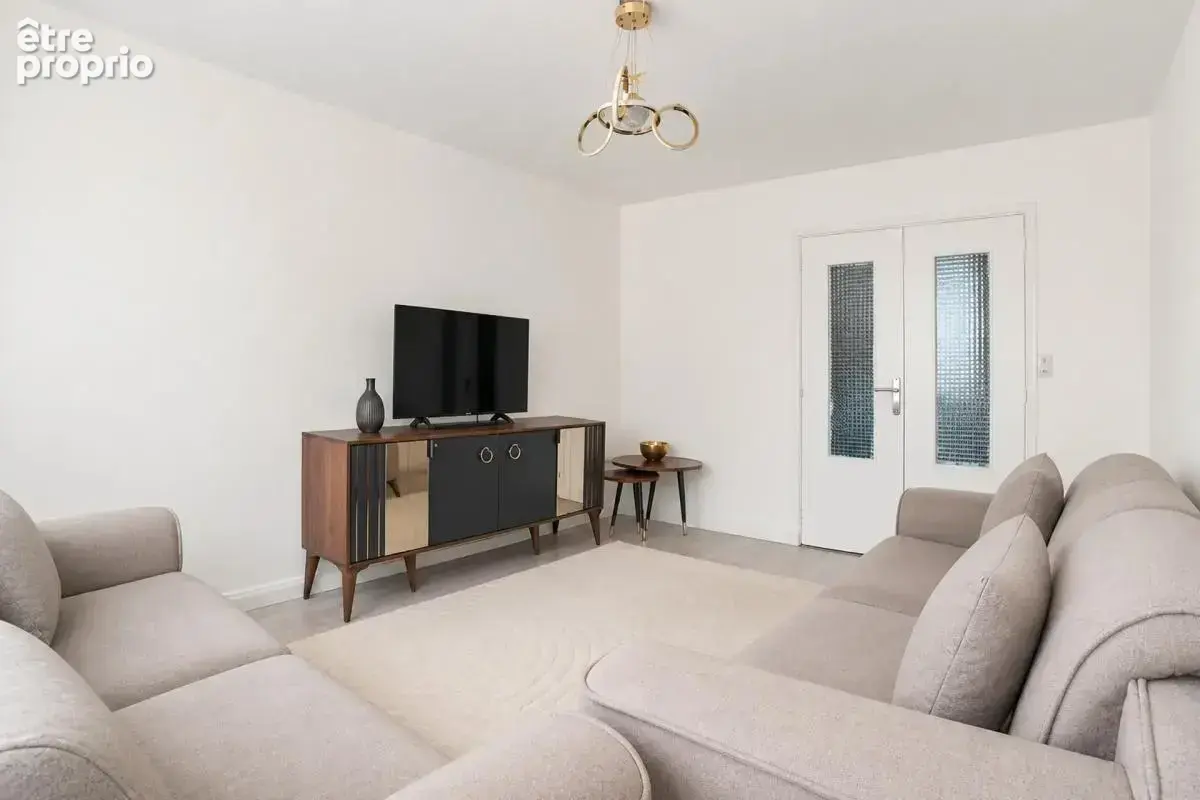 Appartement de 4 pièces de 79 m² à Mantes-la-Jolie - photo 3