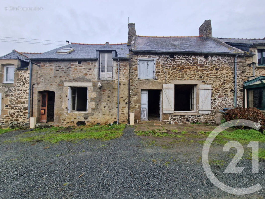 Maison à PLESSIX-BALISSON