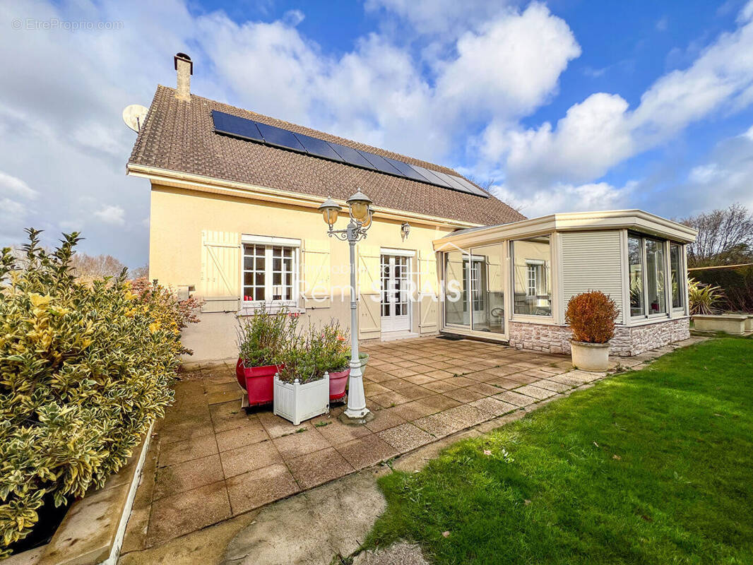 Maison à SAINT-GEORGES-DES-GROSEILLERS