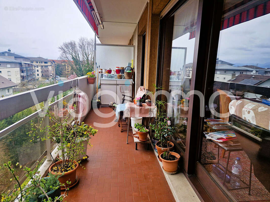 Appartement à SAINT-JULIEN-EN-GENEVOIS