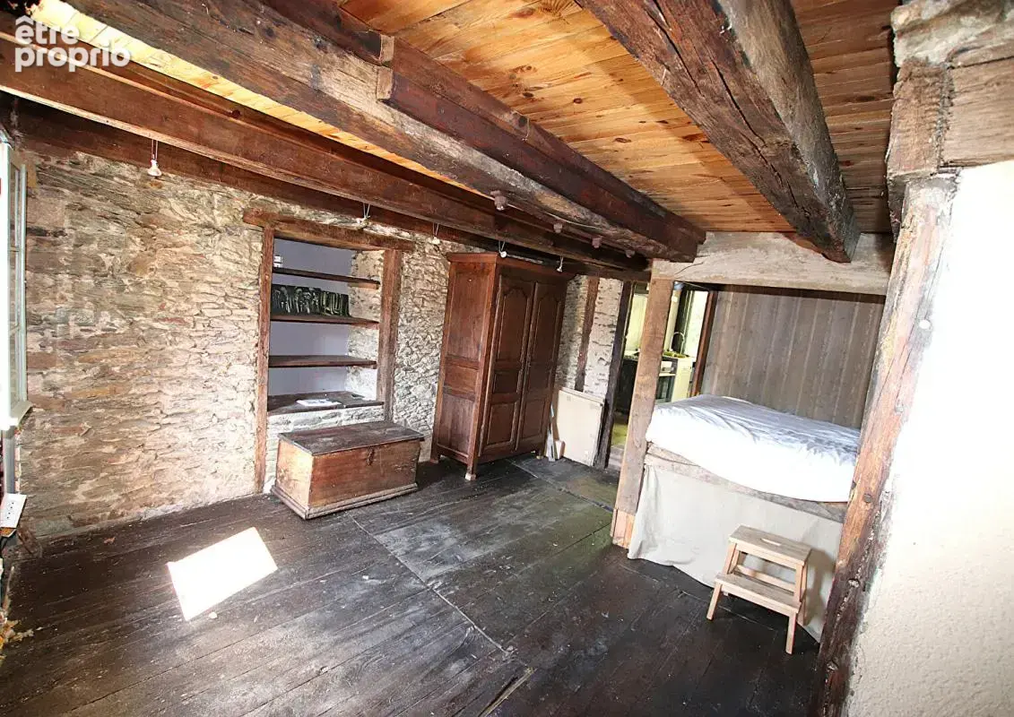 Maison de village avec vue exceptionnelle sur l'abbatiale de Conques - Gîte & fort potentiel commercial - photo 12