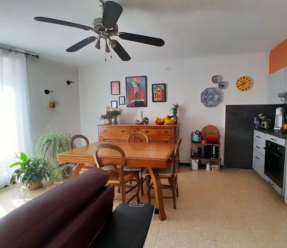 Appartement à POURRIERES