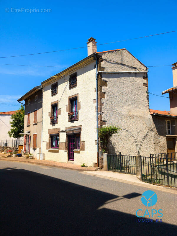 Maison à LOUDES