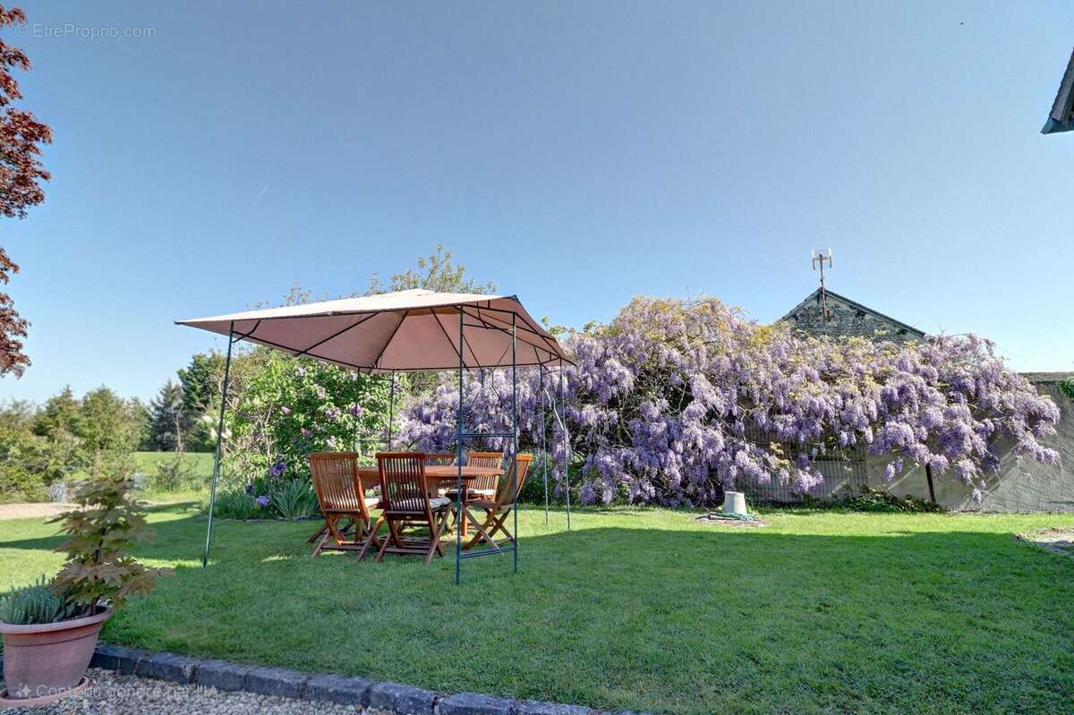 Maison 143 m² à Tilly  - photo 2
