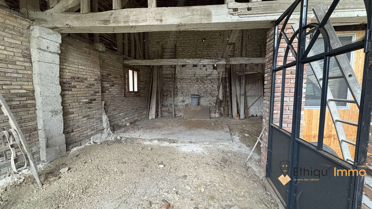 Appartement à VENDEUVRE-SUR-BARSE