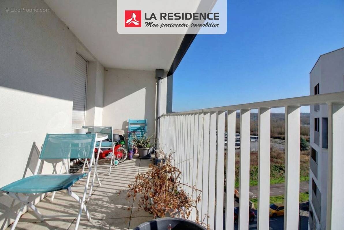 Appartement à CARRIERES-SOUS-POISSY