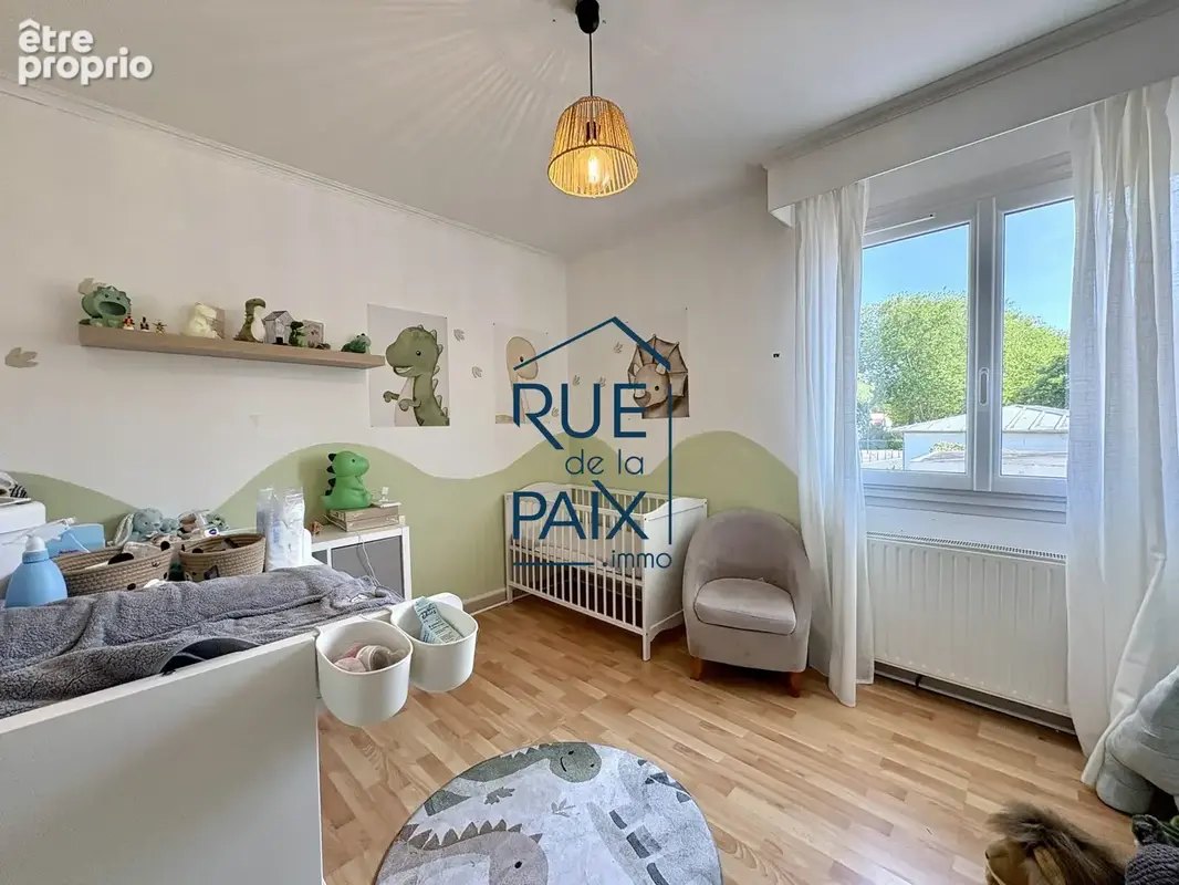 Maison 8 pièces 165 m² à vendre à Chatellerault (86100) - photo 7