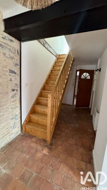 Appartement 41 m² à Aubenas  - photo 8
