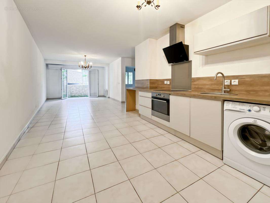 Appartement à BELCODENE