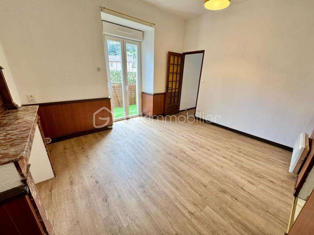 Appartement à SAINT-PONS-DE-THOMIERES