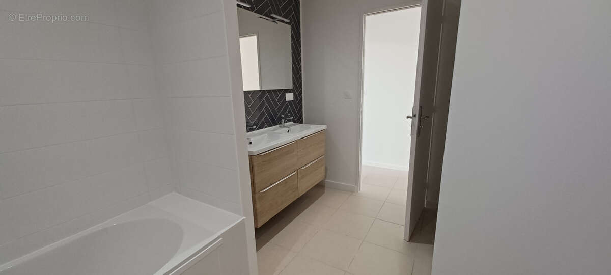 Appartement à VAUVERT