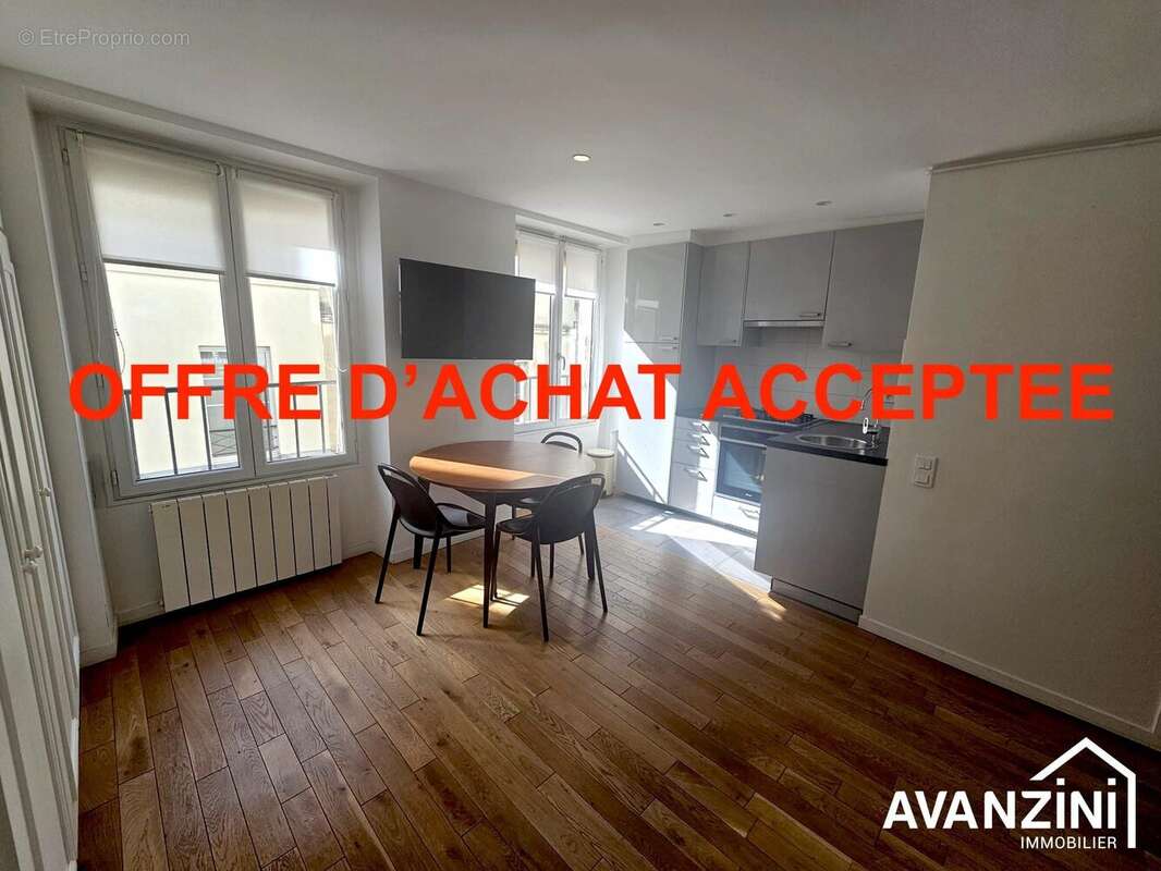 Appartement à PARIS-2E