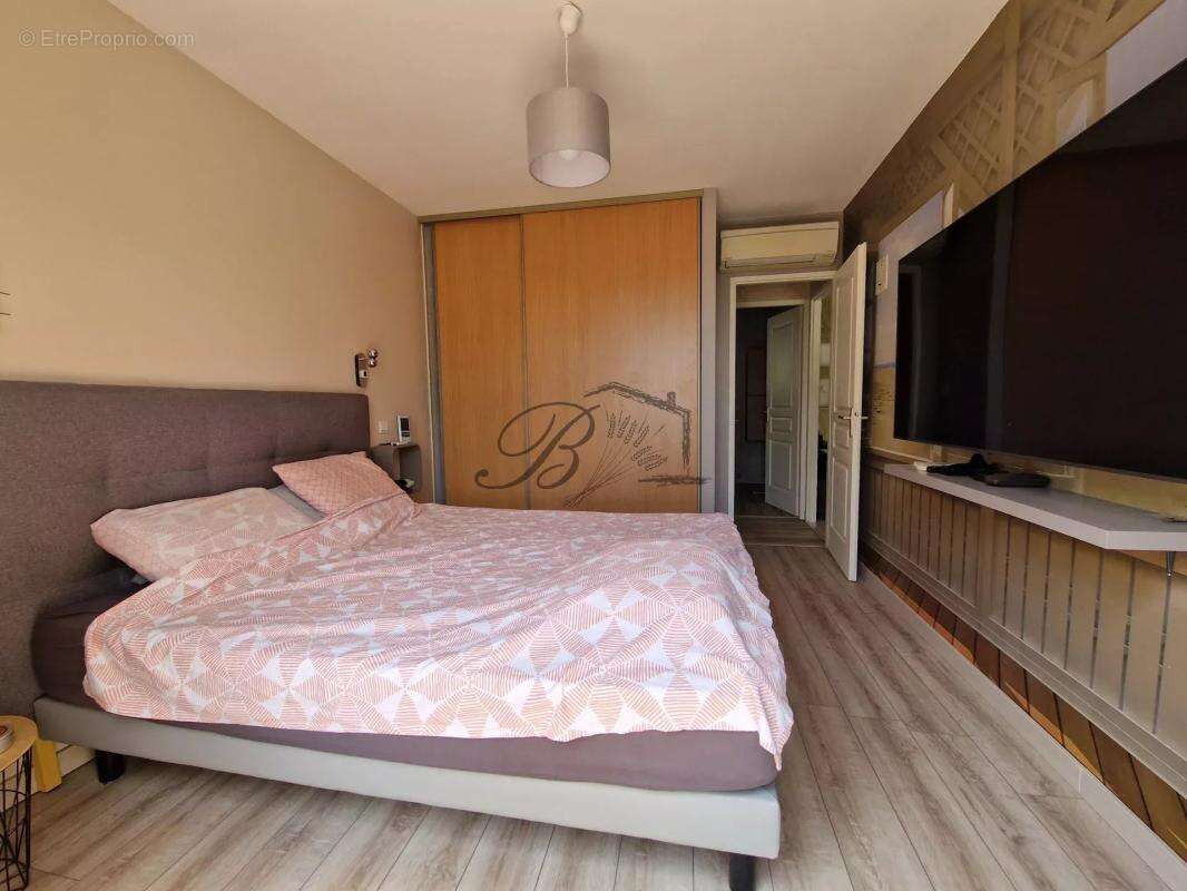 Maison à LA MOTTE-D'AIGUES