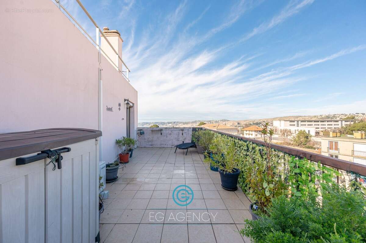 Appartement à MARSEILLE-15E