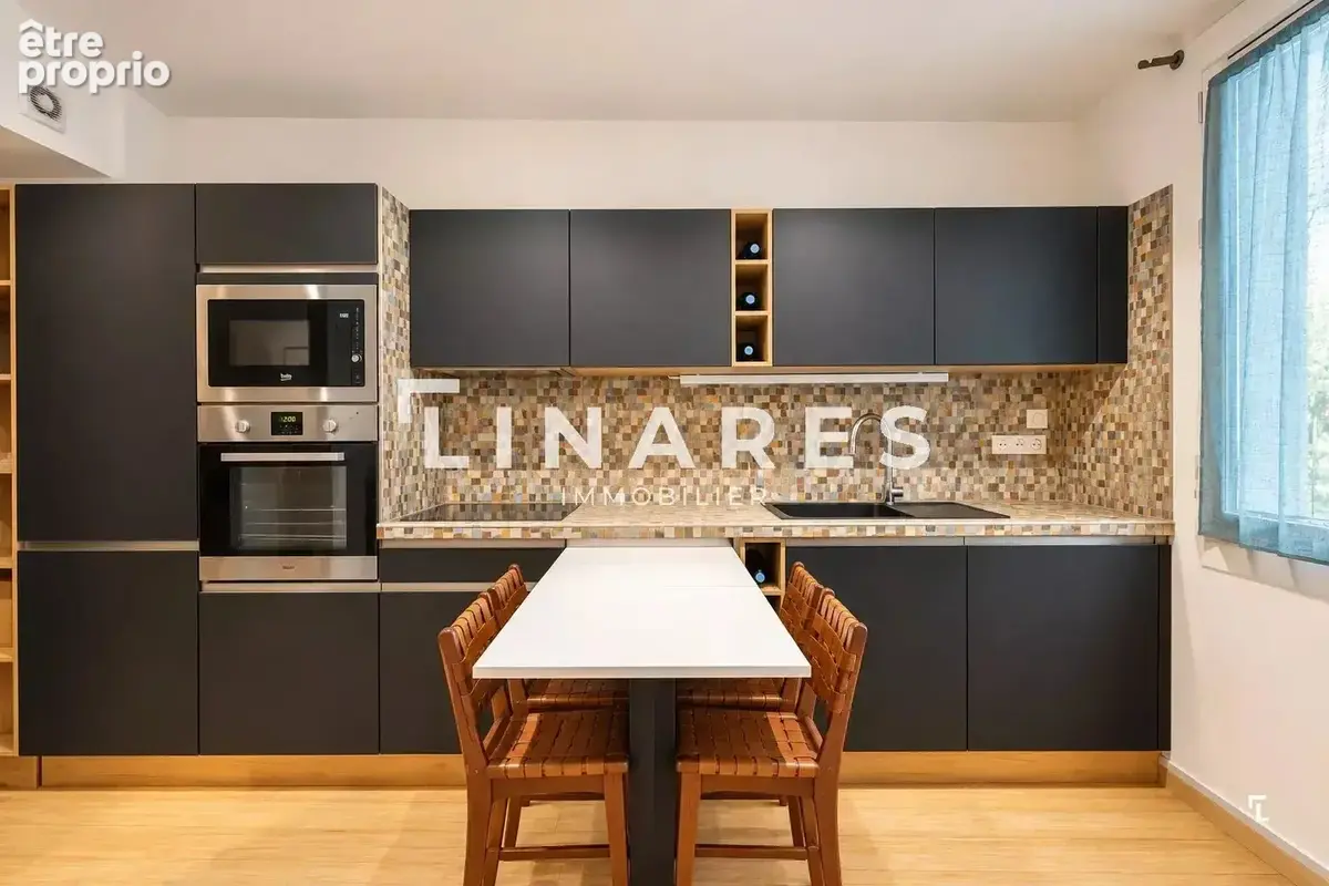 Photo Appartement à Marseille-6e au prix de 180 000€