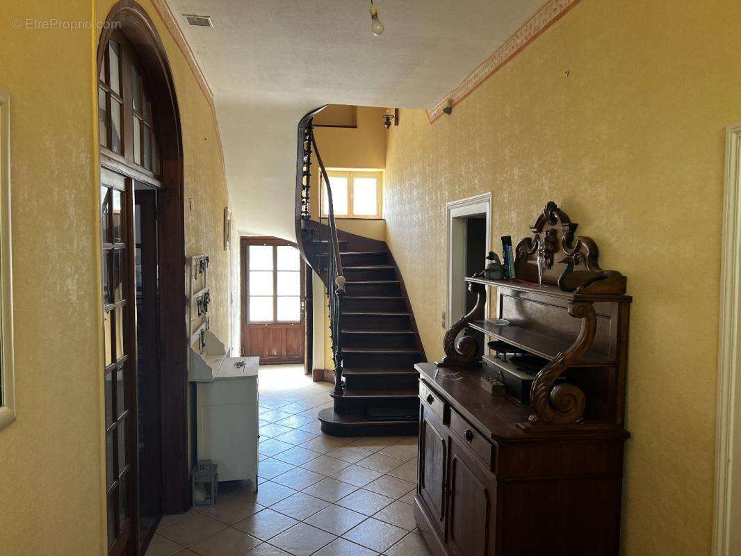 Maison 202 m² à Merigny  - photo 5