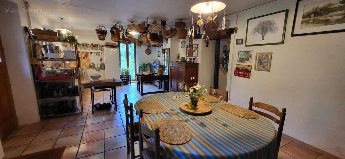 Photo 5 - Maison à SAINT-LAURENT-DE-CERDANS