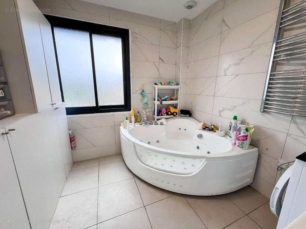 Maison à VILLENEUVE-TOLOSANE