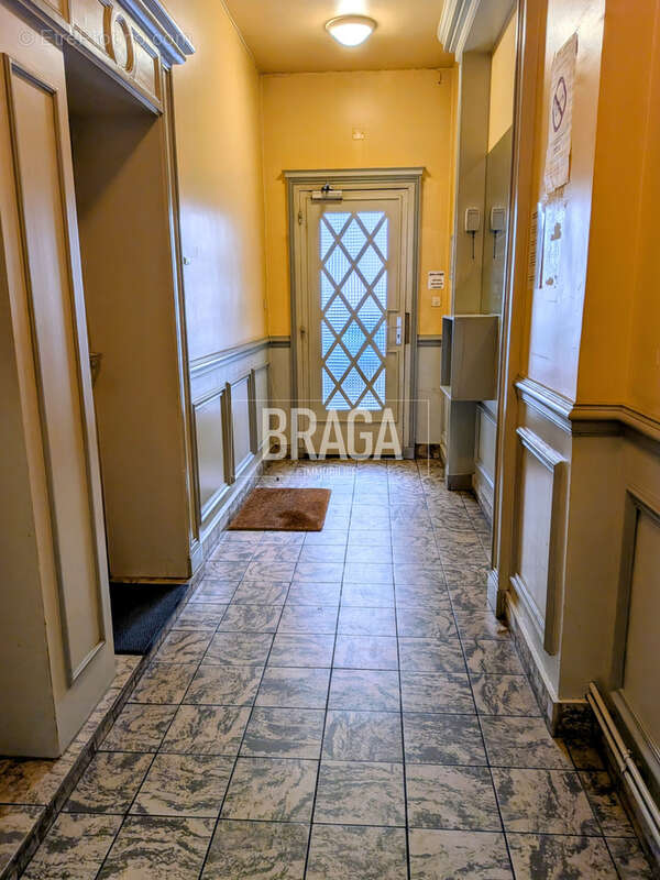 Appartement 80,6 m2 résidence récente avec ascenseur parking privatif + box / cav - photo 8
