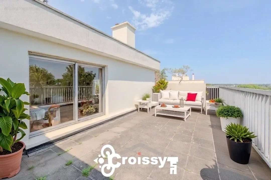 Dernier étage privatif  terrasse 160 m² vue Seine - photo 2