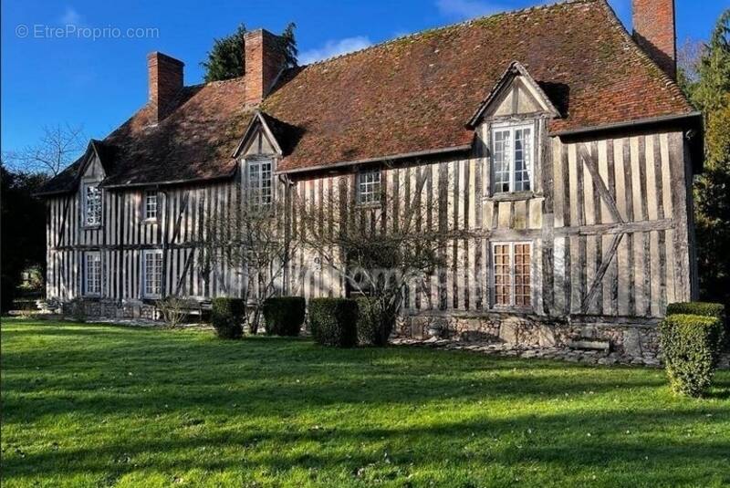 Maison à JONQUERETS-DE-LIVET