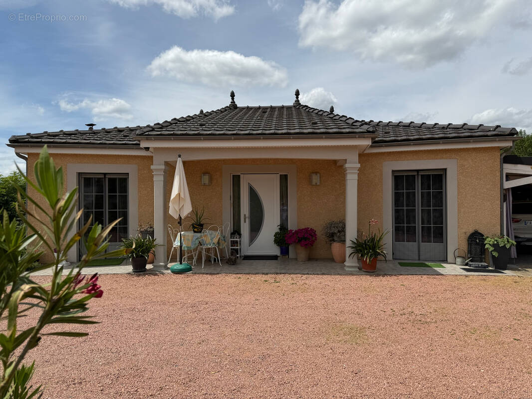 Maison à CUSSET