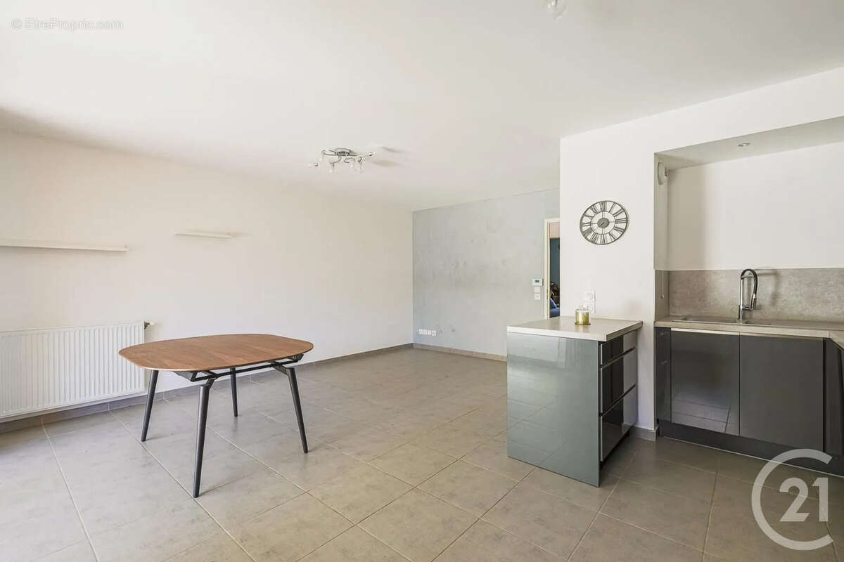 Appartement à VIF