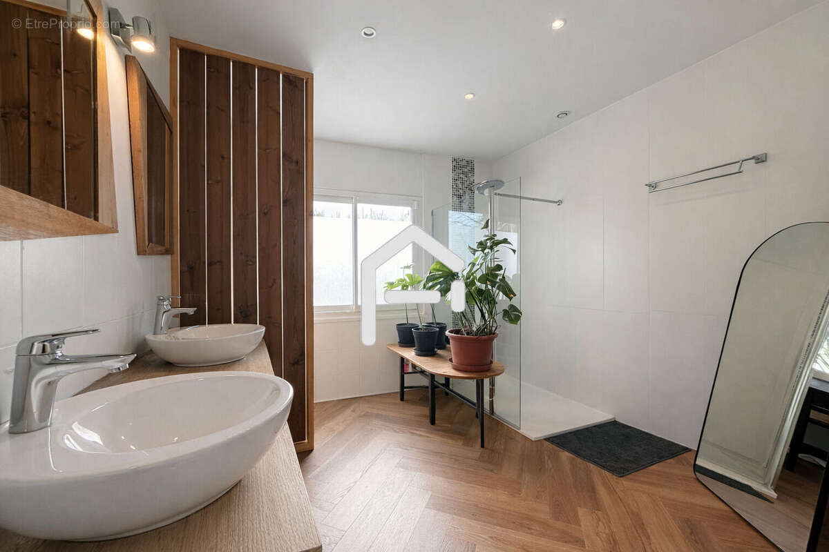 Maison 158 m² à Bonrepos-Sur-Aussonnelle  - photo 5