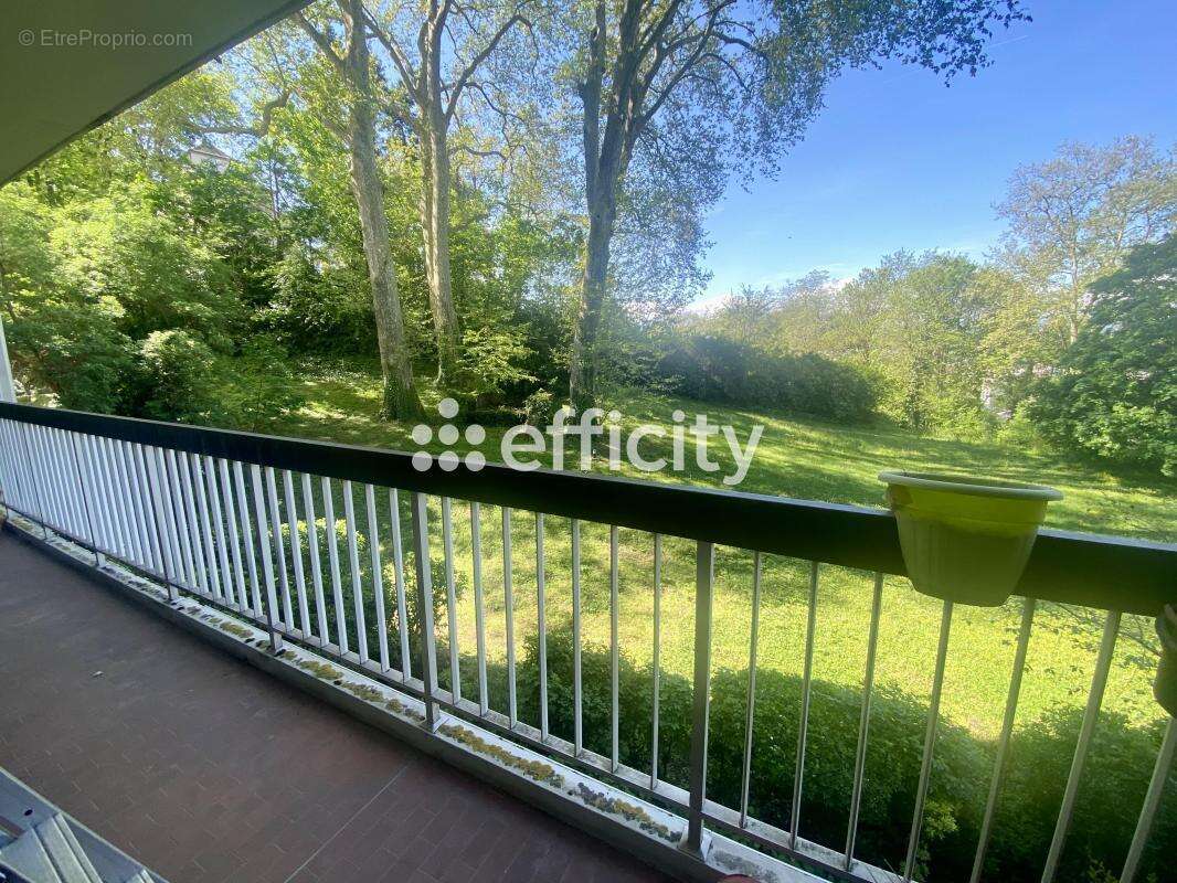 Appartement à LYON-4E