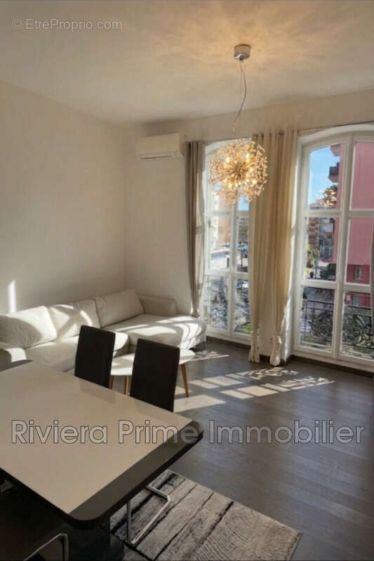 Appartement à MENTON