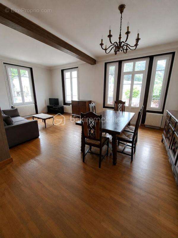 Appartement à MOREZ