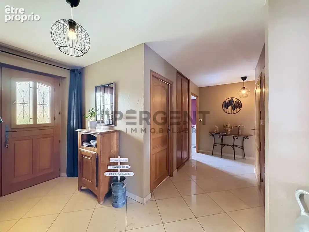 Maison 125 m² à Renwez  - photo 6