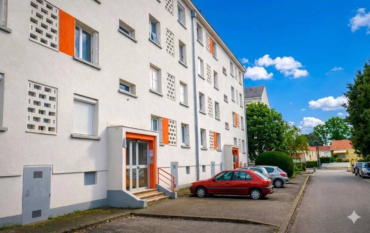 Appartement à REZE